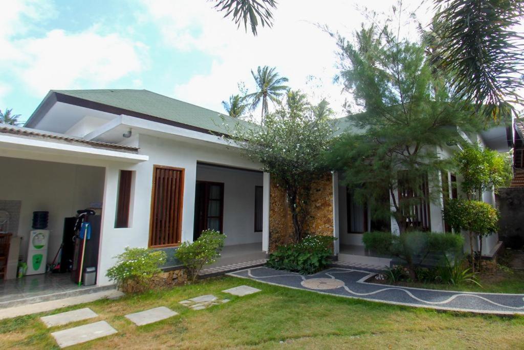 Sayang Bungalows Kuta  Bagian luar foto