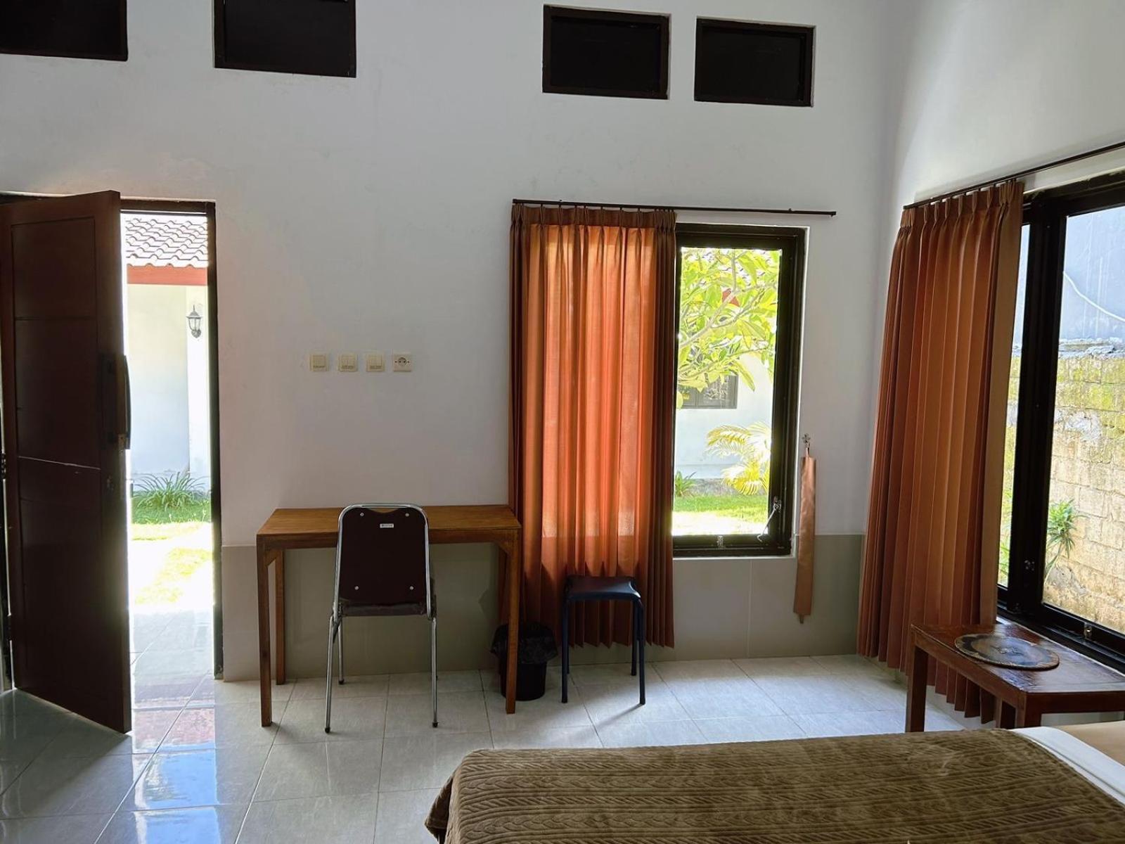 Sayang Bungalows Kuta  Bagian luar foto