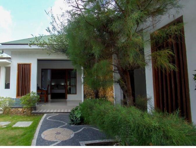 Sayang Bungalows Kuta  Bagian luar foto